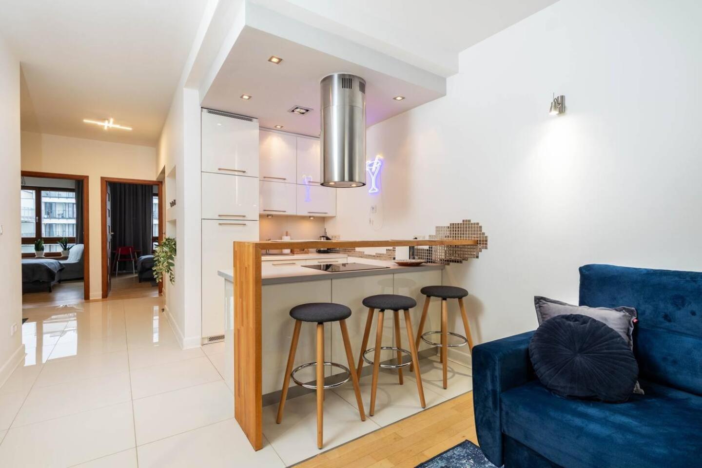Urban Blue 2 Bedroom Wola Lägenhet Warszawa